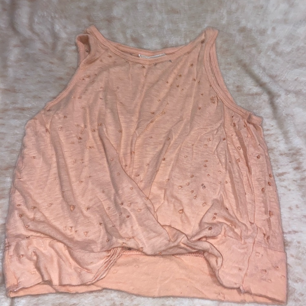 💗 3/$20 peach distressed tank top